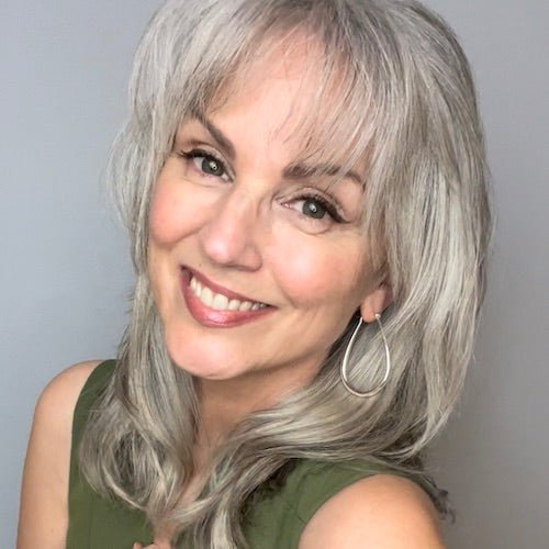 Good Wash Day customer showing her health silver hair